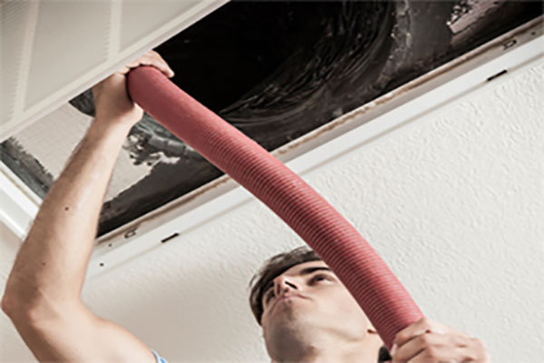 how to clean air ducts